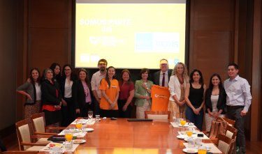 Desayuno reunió a becados MIM, relevando el impacto de la Beca Alumni Social