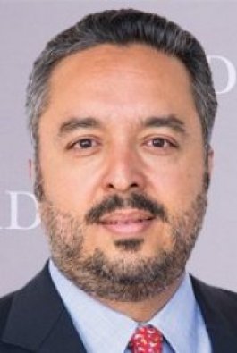 José Elías González