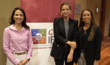 El Club Empresas Trabajo y Familia del ESE Business School realiza su primer conversatorio: “De vuelta a la presencialidad”.