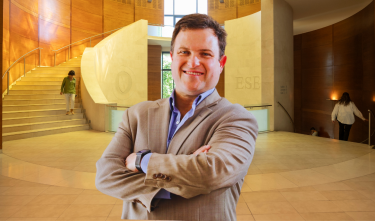 Investigación del ESE destaca el rol clave del CRM en el desempeño comercial de las empresas